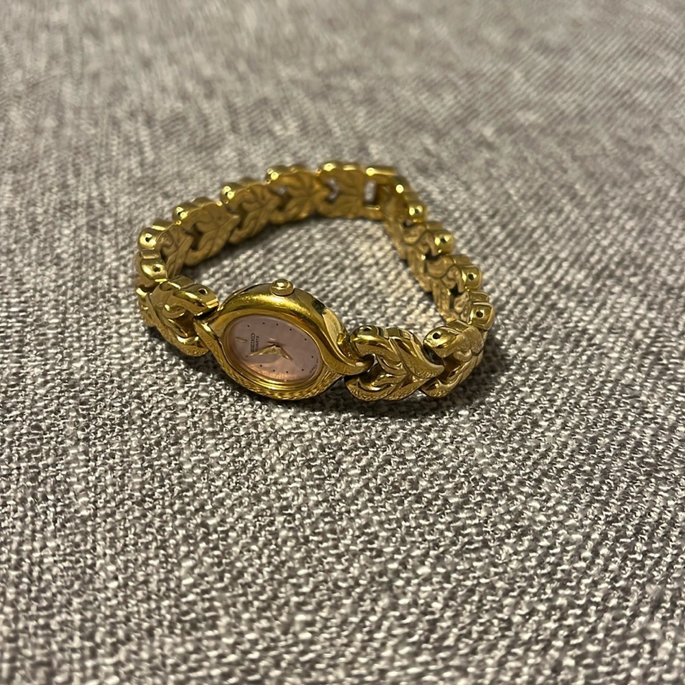 Seiko gold watch